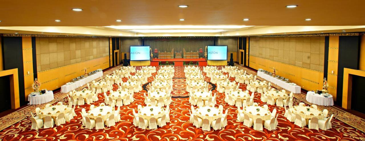 Aston & Convention होटल 4*